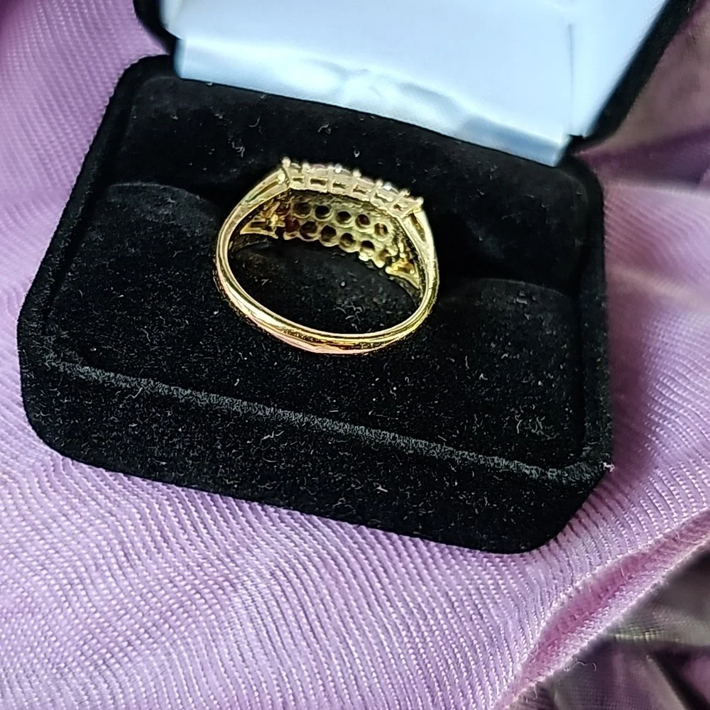 Ring - Picture 4 of 9